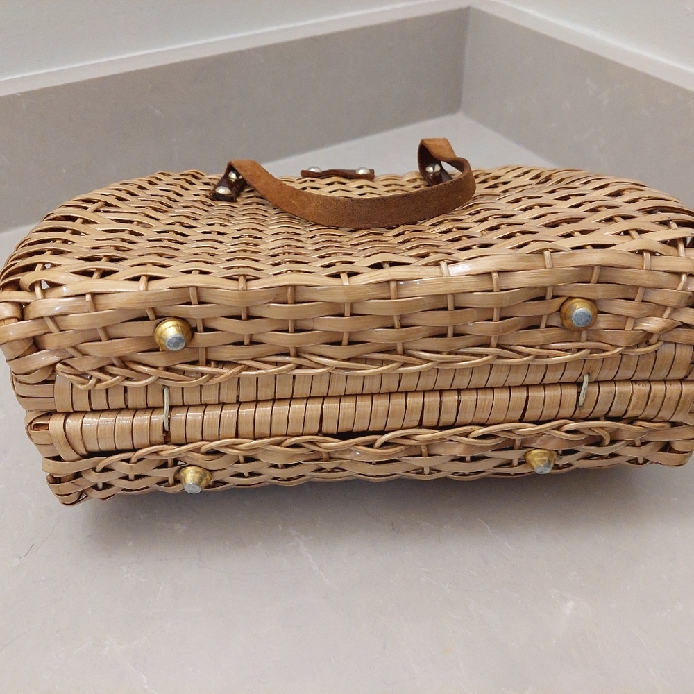 Vintage Wicker Handbag - Picture 3 of 4